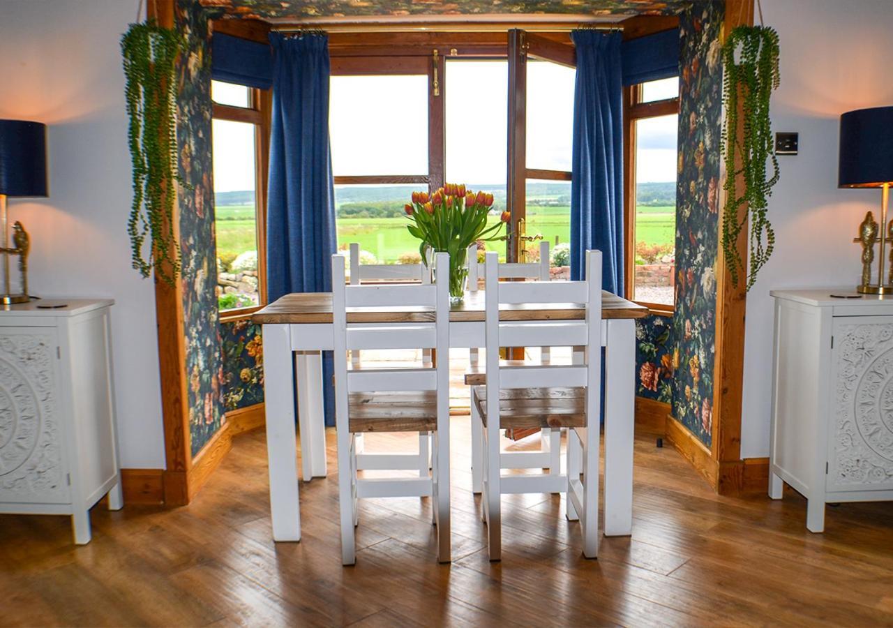 The Tower, Moray Firth Holiday Home Kinloss المظهر الخارجي الصورة